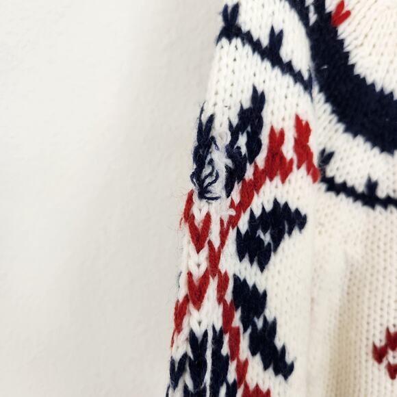 Vintage 80s Red Navy Snowflake Knit Sweater White Acrylic Pullover Grandpacore M - Picture 4 of 10